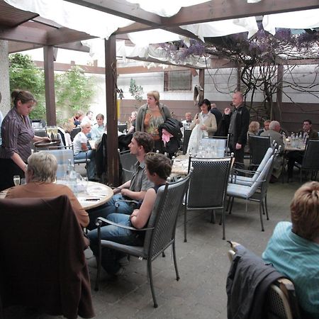 באד ראפנאו Adler Gaststube Hotel Biergarten מראה חיצוני תמונה